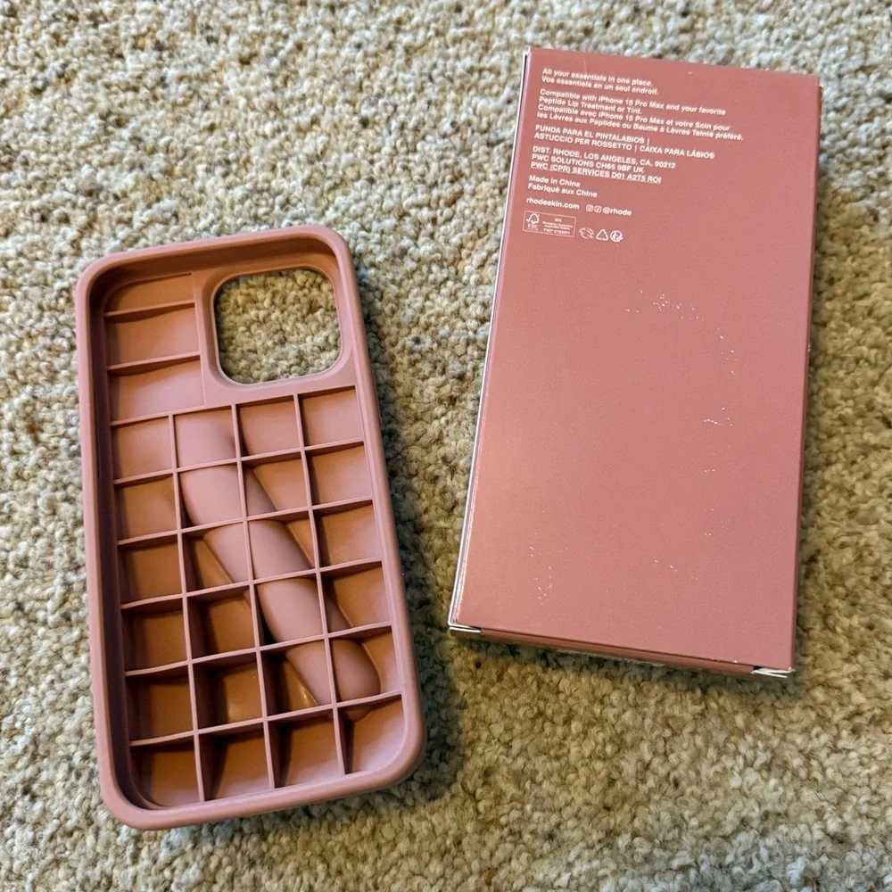 RHODE Toast Lip Phone Case Size 15 Pro Max